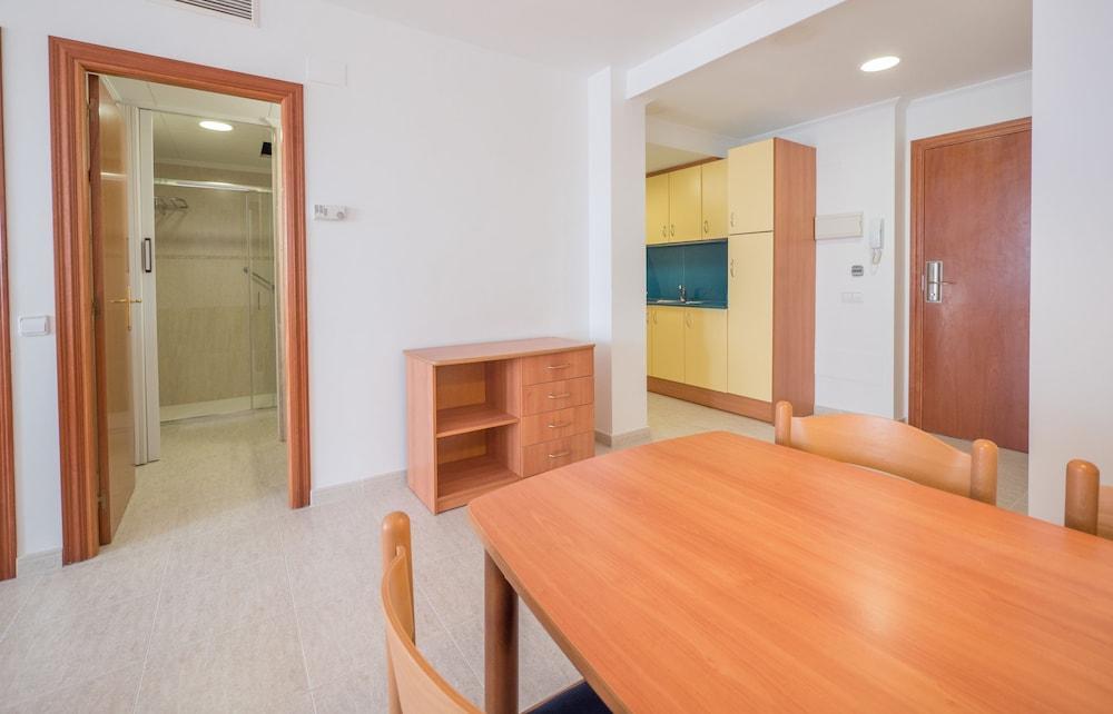 Beatrix 2000 Apartment ปิเนดาเดมาร์ ภายนอก รูปภาพ