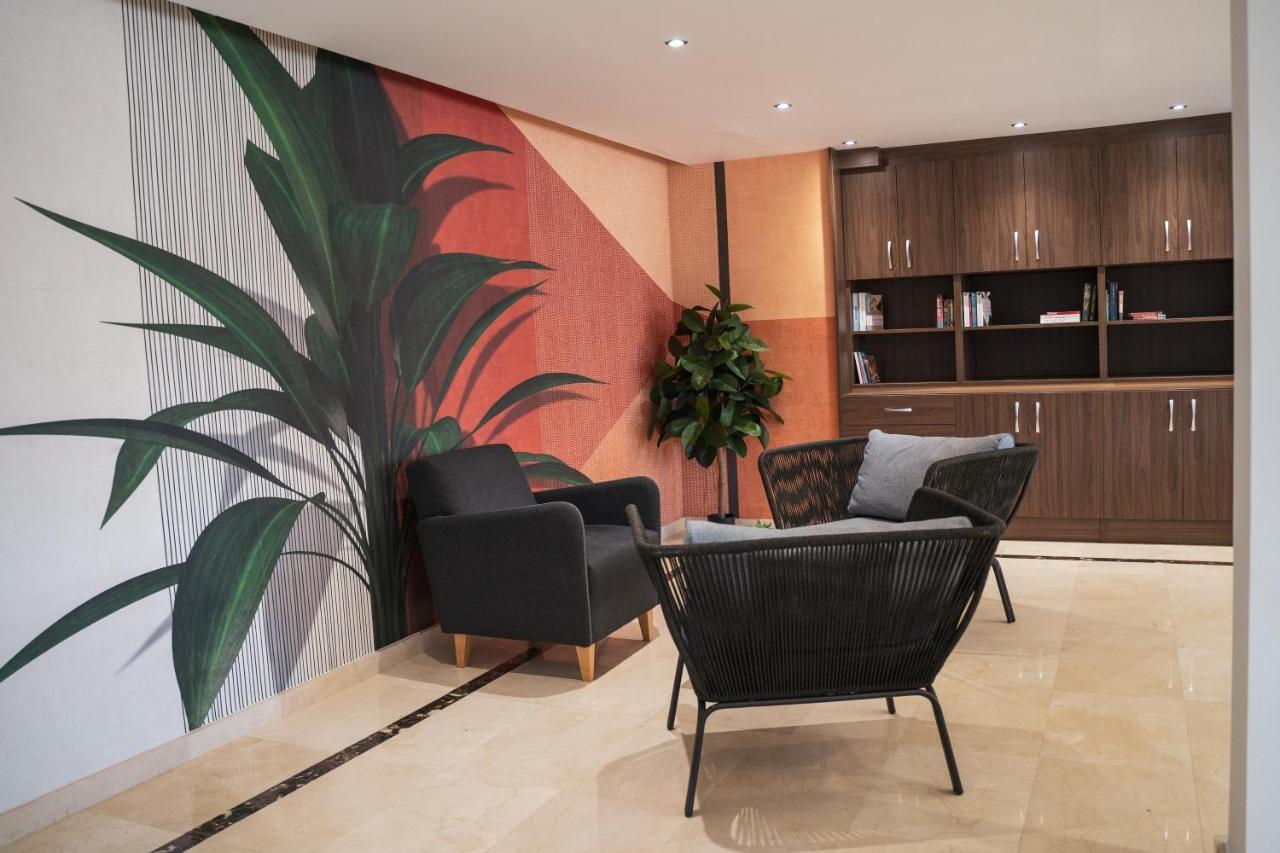 Beatrix 2000 Apartment ปิเนดาเดมาร์ ภายนอก รูปภาพ