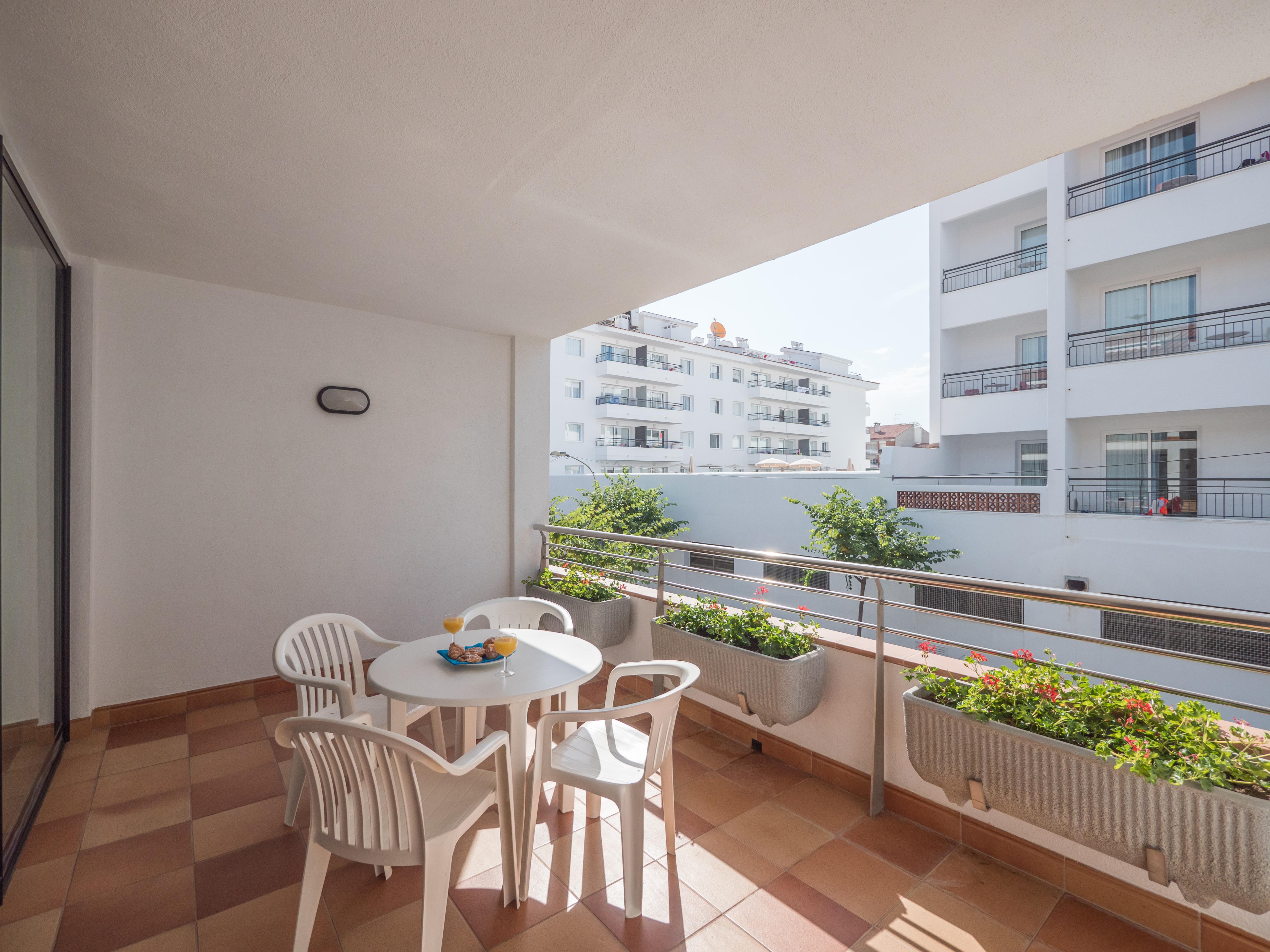 Beatrix 2000 Apartment ปิเนดาเดมาร์ ภายนอก รูปภาพ