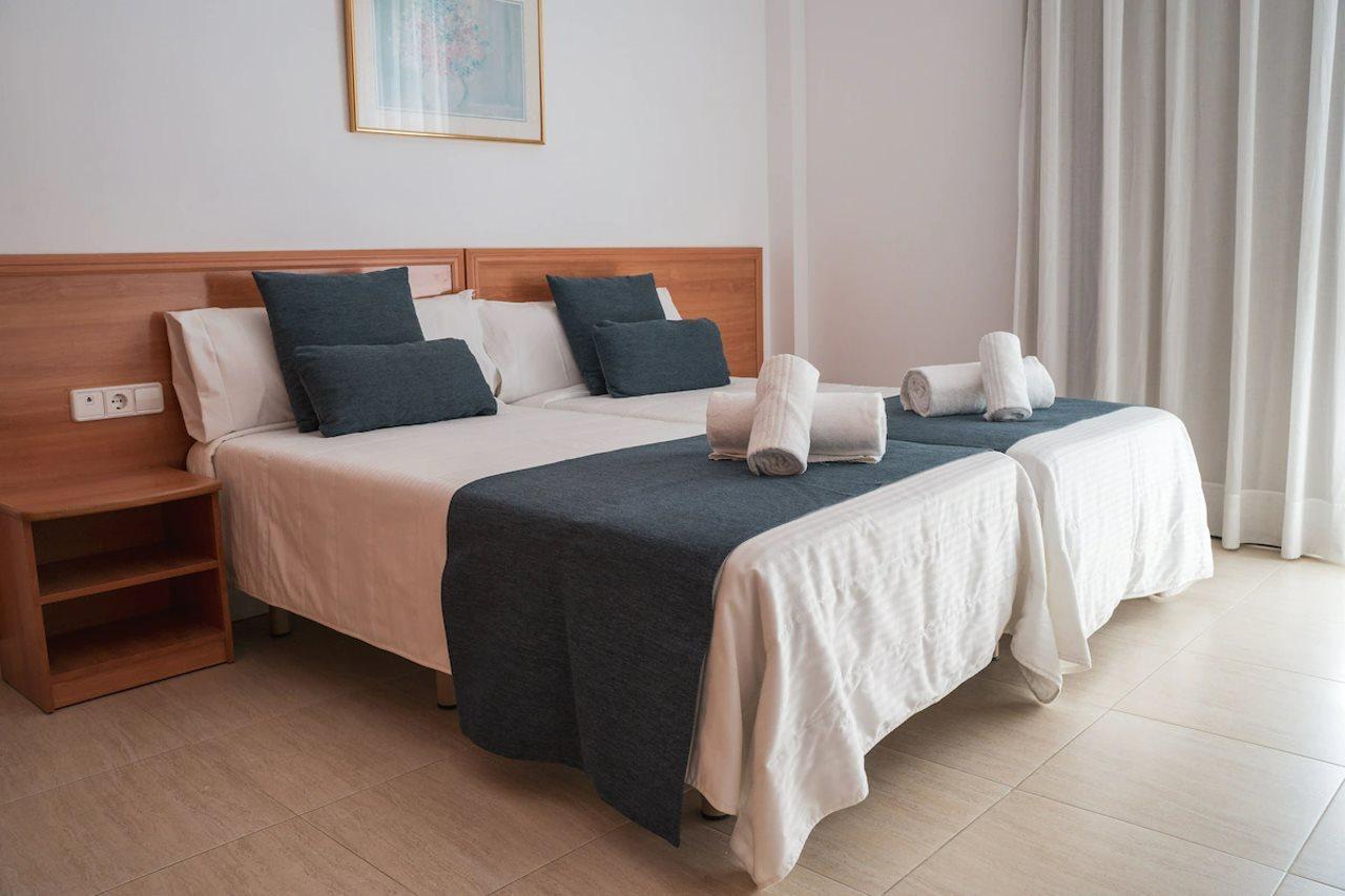 Beatrix 2000 Apartment ปิเนดาเดมาร์ ภายนอก รูปภาพ