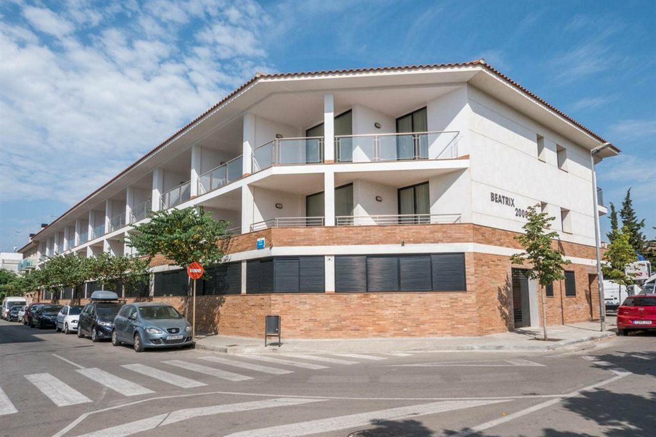 Beatrix 2000 Apartment ปิเนดาเดมาร์ ภายนอก รูปภาพ